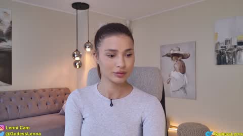 Snapshot of lenna_godess chatting on 02-21-26, 06:58 Lenna Goddess online show from 02-21-26, 06:58