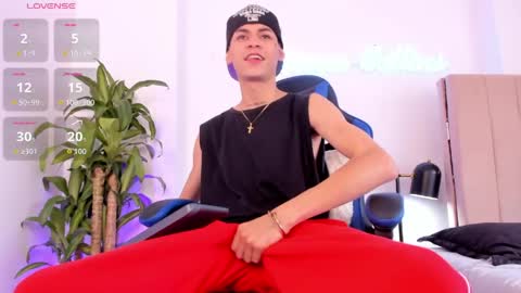 Lenner INDEPENDENT MODEL online show from 05-11-26, 12:55