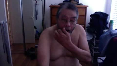 Snapshot of lennyfife chatting on 12-16-24, 07:54 Pussylicker online show from 12-16-24, 07:54