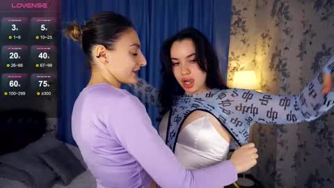 Snapshot of lenoimacyt chatting on 02-12-25, 07:02 Hey hey our name is Mia Elfy Lovense is active time to play PVT IS OPEN online show from 02-12-25, 07:02