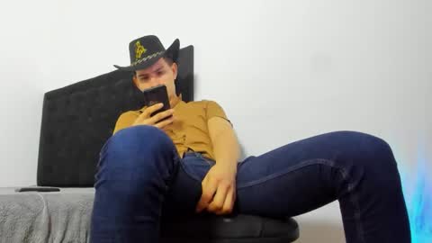 leo183877 online show from 02-26-26, 02:10