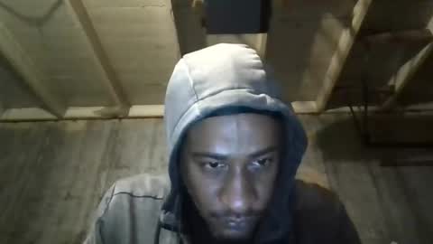 leo199984 online show from 11-14-25, 03:49