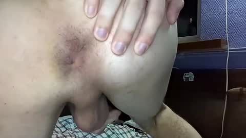 Snapshot of leo_cutie chatting on 11-26-25, 09:16 leo_cutie online show from 11-26-25, 09:16