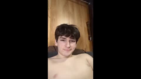 Snapshot of leo_cutie chatting on 12-13-25, 07:42 leo_cutie online show from 12-13-25, 07:42