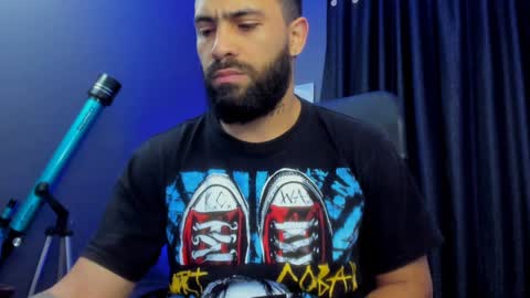 Leo  Diaz online show from 01-10-25, 04:54