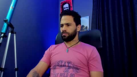 Leo  Diaz online show from 02-05-25, 02:29