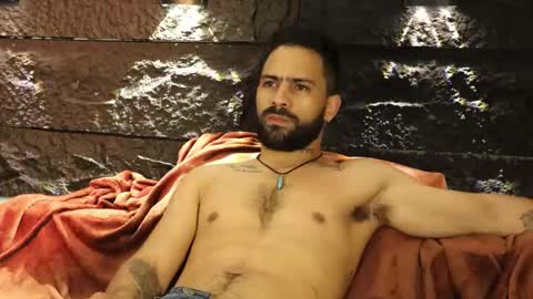 Leo  Diaz online show from 10-12-25, 01:48