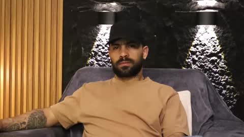 Leo  Diaz online show from 02-20-26, 06:26