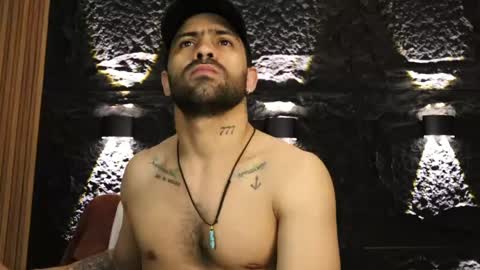 Leo  Diaz online show from 05-18-26, 04:07