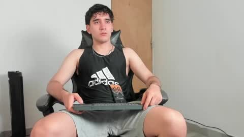 Leo Jones online show from 04-20-26, 05:05