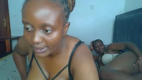 leo_kitty8 online show from 02-13-26, 11:28