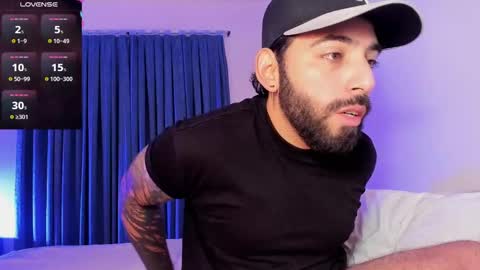 Snapshot of leo_thewolf chatting on 11-12-25, 08:19 Leonardo online show from 11-12-25, 08:19