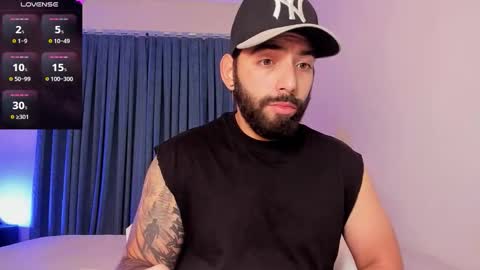 Snapshot of leo_thewolf chatting on 11-27-25, 06:26 Leonardo online show from 11-27-25, 06:26