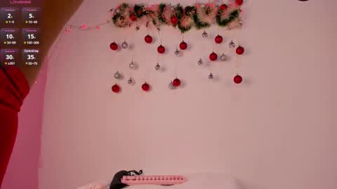 Snapshot of leodovina_16 chatting on 12-13-24, 03:32 Leo online show from 12-13-24, 03:32