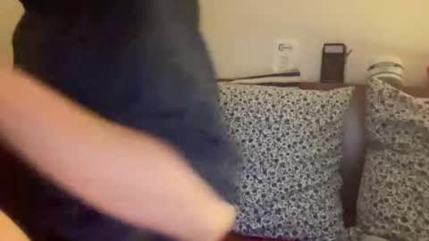 Leomeme online show from 02-01-25, 06:51