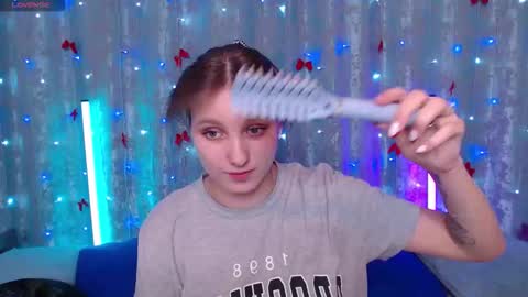 Snapshot of leonaalove chatting on 02-06-26, 12:08 Leonaalove online show from 02-06-26, 12:08