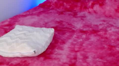 LUCY online show from 11-14-25, 11:02