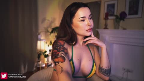 Snapshot of leonamell chatting on 01-23-25, 01:41 Leo online show from 01-23-25, 01:41