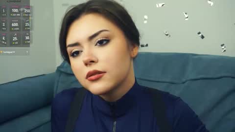 Mia online show from 10-02-25, 07:15