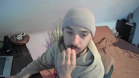 Snapshot of leonardo_grande chatting on 01-09-26, 10:40 Leonardo online show from 01-09-26, 10:40