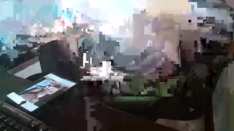 Snapshot of leone44 chatting on 05-12-26, 08:33 angel e sonia online show from 05-12-26, 08:33