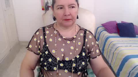 leonela   online show from 05-20-26, 11:38