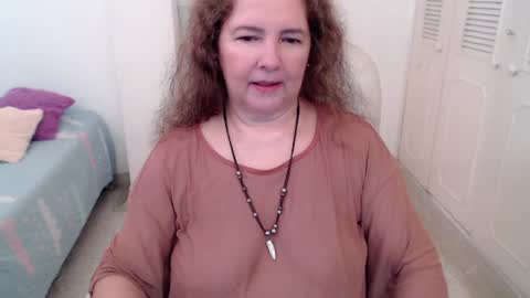 leonela   online show from 07-29-26, 11:30