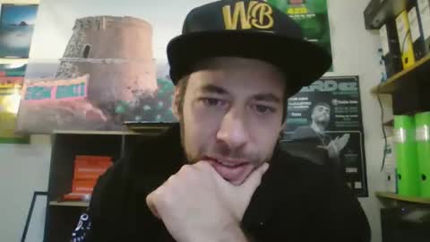 leonidascum online show from 12-01-25, 10:42