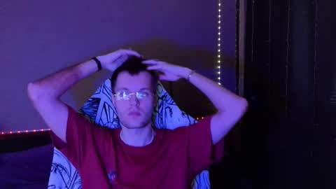 Snapshot of leonnextdoor chatting on 01-19-25, 09:55 Leon online show from 01-19-25, 09:55