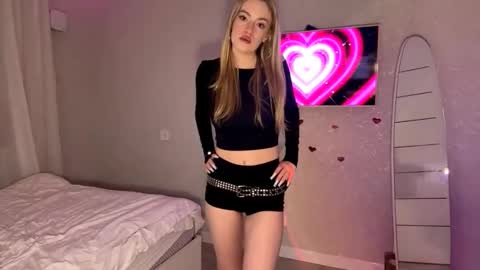 Snapshot of leonormcelyea chatting on 02-18-26, 04:25 Eve online show from 02-18-26, 04:25