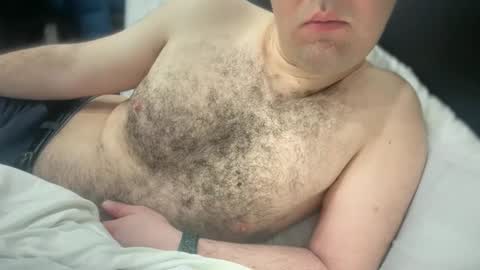 Snapshot of leoo699 chatting on 04-04-26, 01:04 leoo699 online show from 04-04-26, 01:04