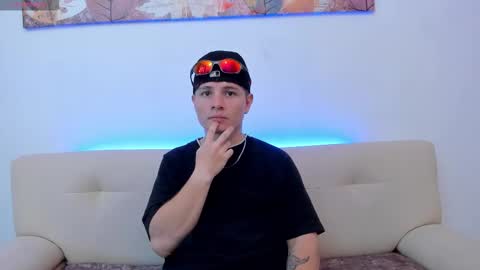 Leo  online show from 10-23-25, 08:18