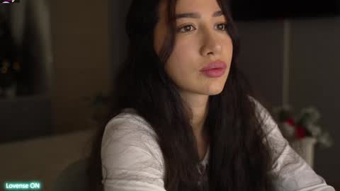 Leora online show from 12-20-24, 04:04