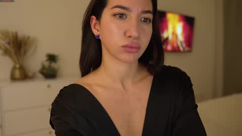 Leora online show from 03-02-25, 04:21