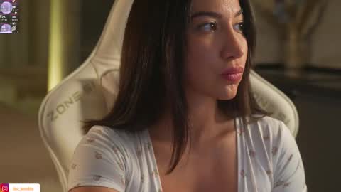 Leora online show from 10-05-25, 05:00