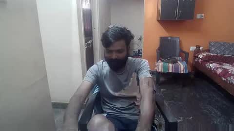 Snapshot of leosbroad chatting on 12-24-24, 09:06 Leo online show from 12-24-24, 09:06