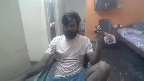 Snapshot of leosbroad chatting on 01-13-25, 06:06 Leo online show from 01-13-25, 06:06