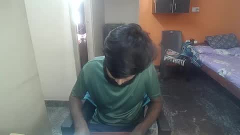 Snapshot of leosbroad chatting on 01-17-25, 07:51 Leo online show from 01-17-25, 07:51