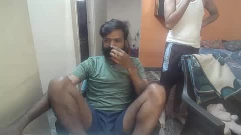 Snapshot of leosbroad chatting on 01-19-25, 06:09 Leo online show from 01-19-25, 06:09