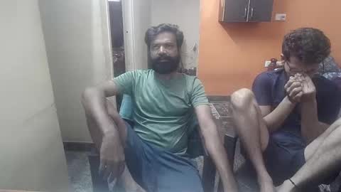 Snapshot of leosbroad chatting on 01-19-25, 11:34 Leo online show from 01-19-25, 11:34