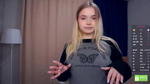 Snapshot of leotafredericks chatting on 11-13-25, 05:06 Hello everyone Im Lora Its my first day Were going to have fun together online show from 11-13-25, 05:06