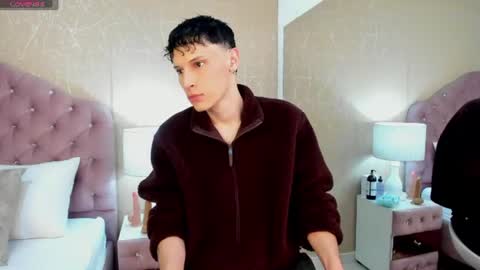 Snapshot of lephystar chatting on 07-11-26, 11:28 LephyStar online show from 07-11-26, 11:28