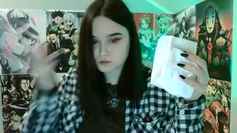 little secret online show from 02-24-25, 07:33