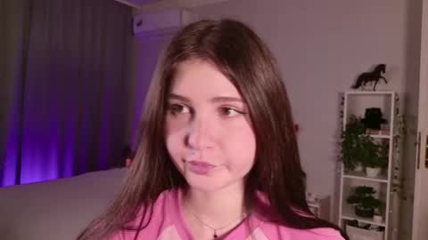 Nicole Moore online show from 10-12-25, 02:27