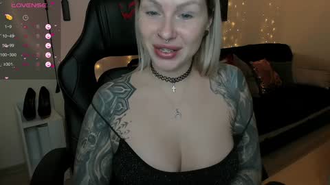 Lerika Moore online show from 02-02-25, 06:20