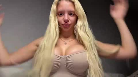 Lesi Join my fanclub before use my fanmenu online show from 06-07-26, 10:35