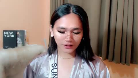 Snapshot of lesleyanderson chatting on 10-21-25, 12:44 Pat online show from 10-21-25, 12:44