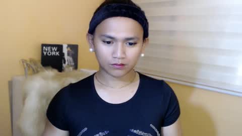 Snapshot of lesleyanderson chatting on 11-15-25, 01:03 Pat online show from 11-15-25, 01:03