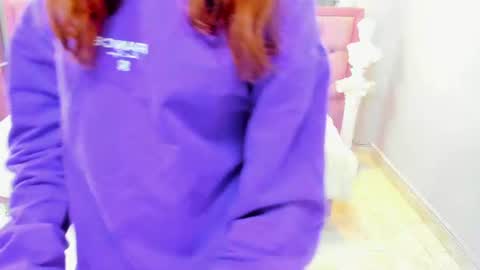 Snapshot of leslieanddrako chatting on 06-20-26, 09:06 L E S L E Y AND D R A K O online show from 06-20-26, 09:06