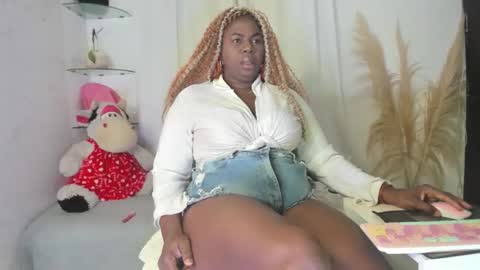 Snapshot of lesliee_brownn chatting on 02-10-26, 08:18 lesliee_brownn online show from 02-10-26, 08:18